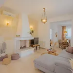 Vera Vr