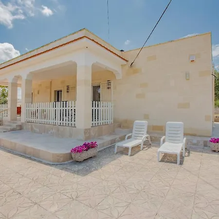 Vera Vr Serranova